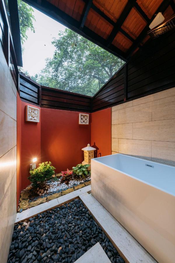Kranji Sanctuary Resort สิงคโปร์ ภายนอก รูปภาพ